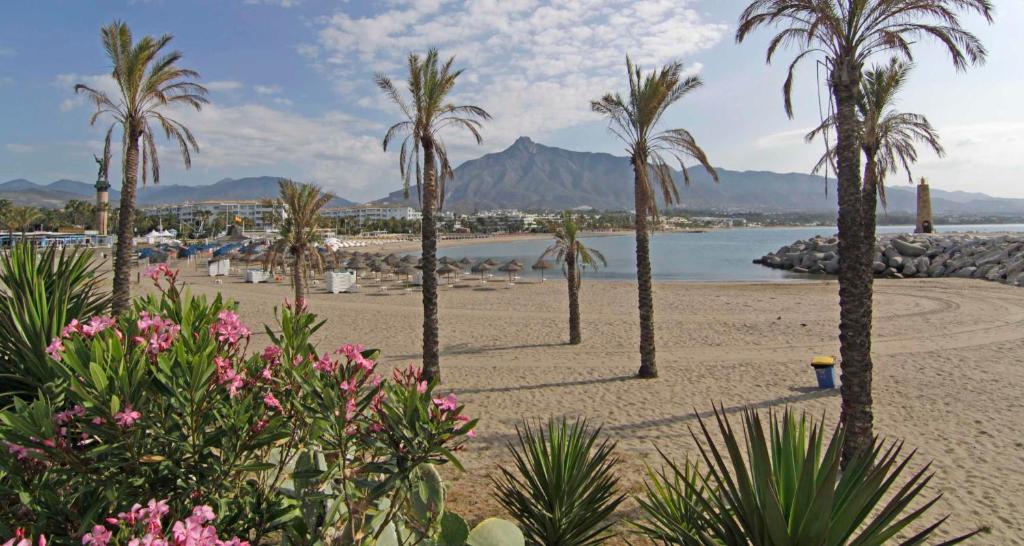 apartmán Banus Beach Studios (Španělsko Marbella) - Booking.com