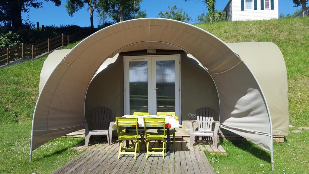 Camping le Mont Joli Bois - Tent