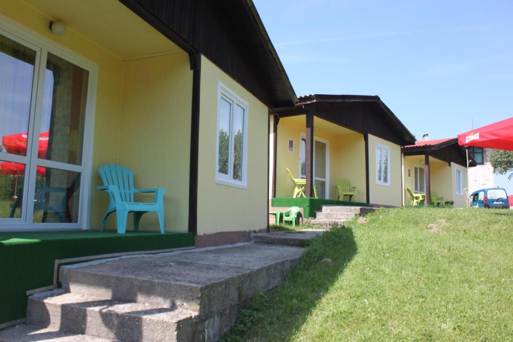 Photo de la galerie de l'établissement Daskalov Bungalows, à Chervena Lokva