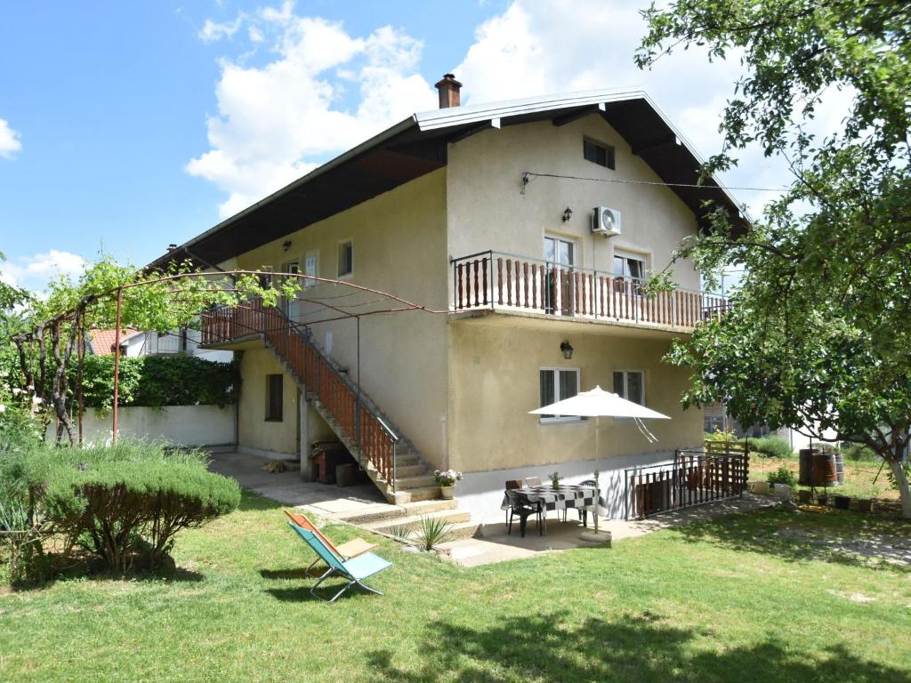 Budova, kde se apartmán nachází