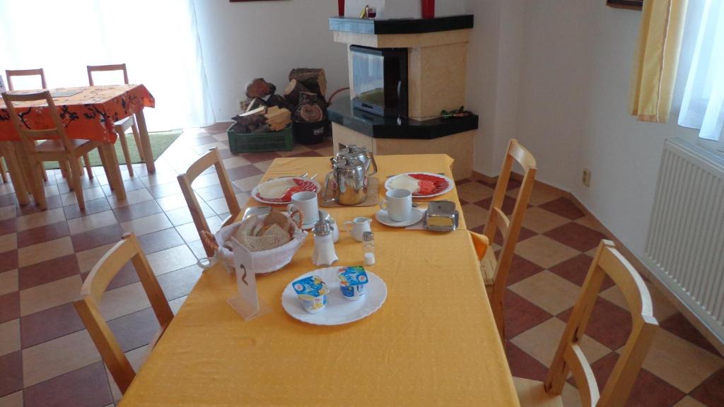 Pension Camp Prager - 1