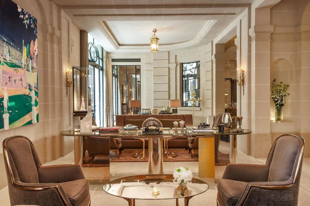 Hotel de Crillon, Paris – Updated 2023 Prices
