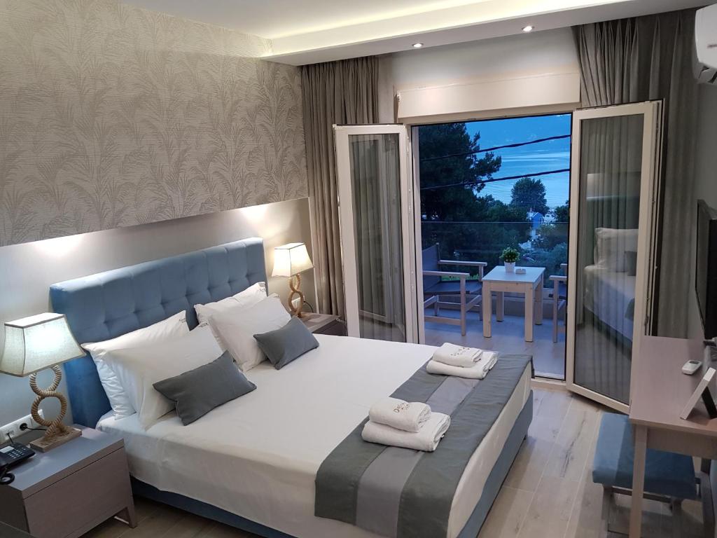 Deluxe Dina - Deluxe Two-Bedroom Apartment With Sea View