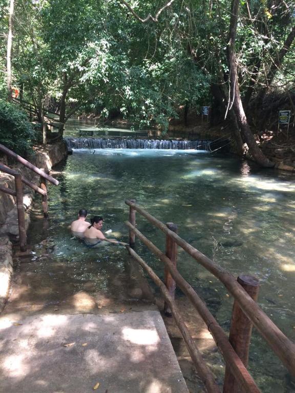 APTO 2 Qtos - ÁGUAS DA SERRA- Rio Quente-GO