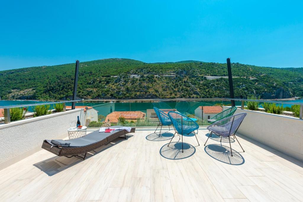 Villa Lu sea view-gym-sauna-hot tub,pool - Villa Con Vista Al Mar