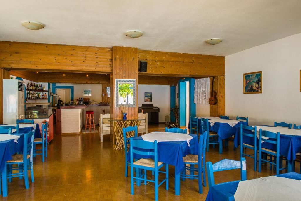 Restaurace v ubytování Faros Rooms