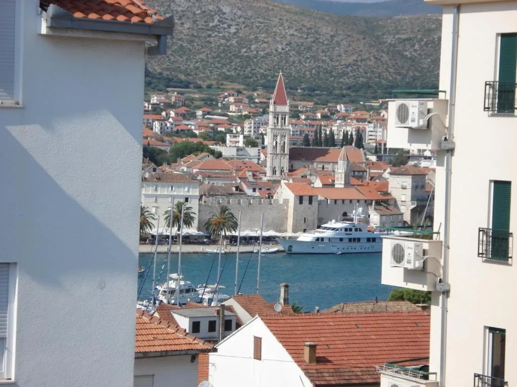 Apartments Milenka, Trogir, Croaţia