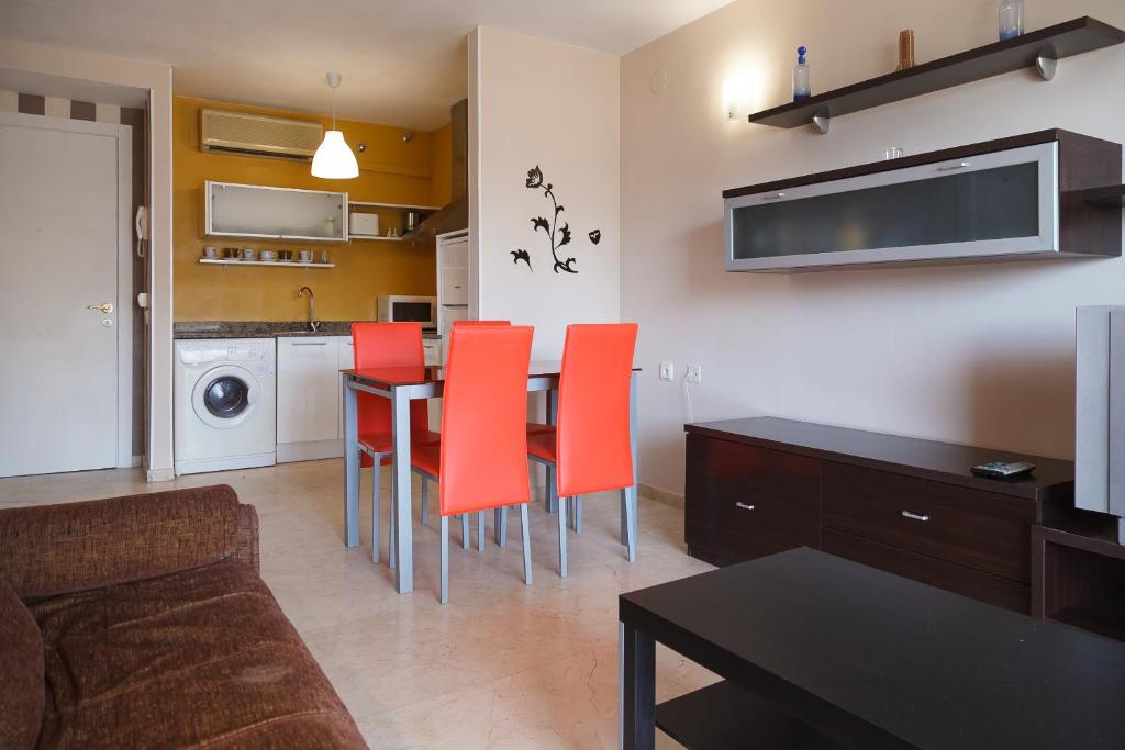 Kuchyňa alebo kuchynka v ubytovaní UHC Michelangelo Apartments