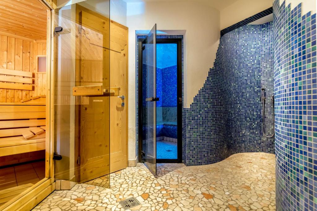 Koupelna v ubytování Berghotel Plagött