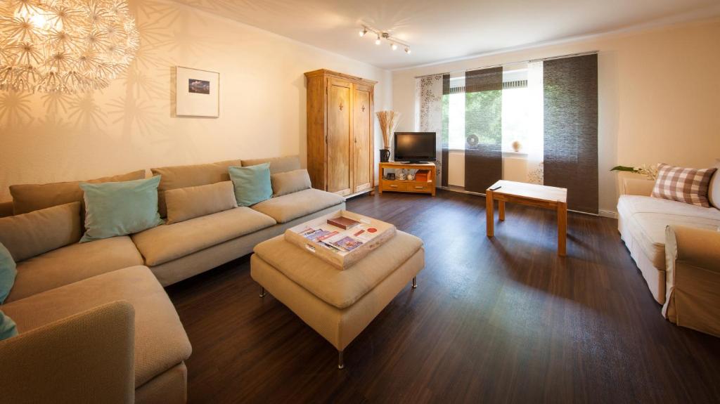 Posezení v ubytování Das Frühstückshotel Sankt Peter-Ording