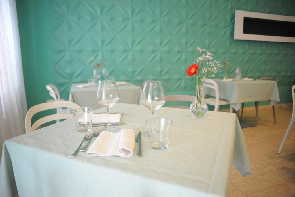 Restaurace v ubytování GG8 Hotel & Suite SPA