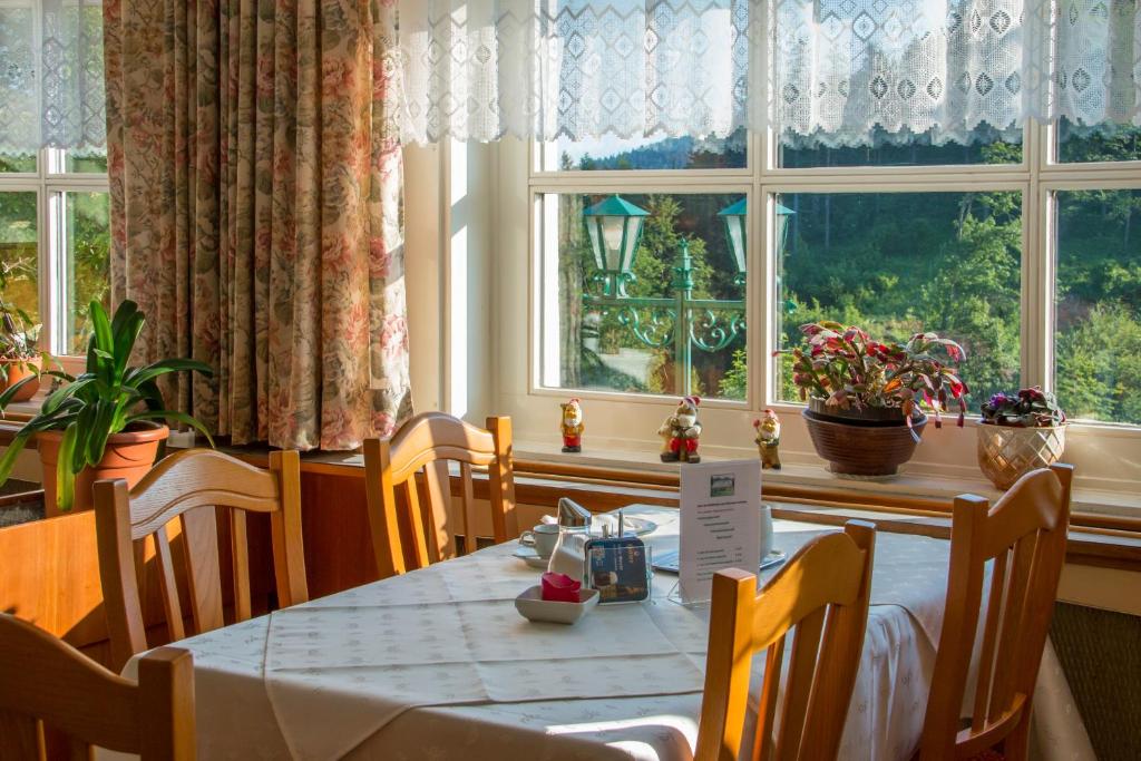 Fotografie z fotogalerie ubytování Hotel Restaurant Winterbach v destinaci Sankt Anton an der Jessnitz