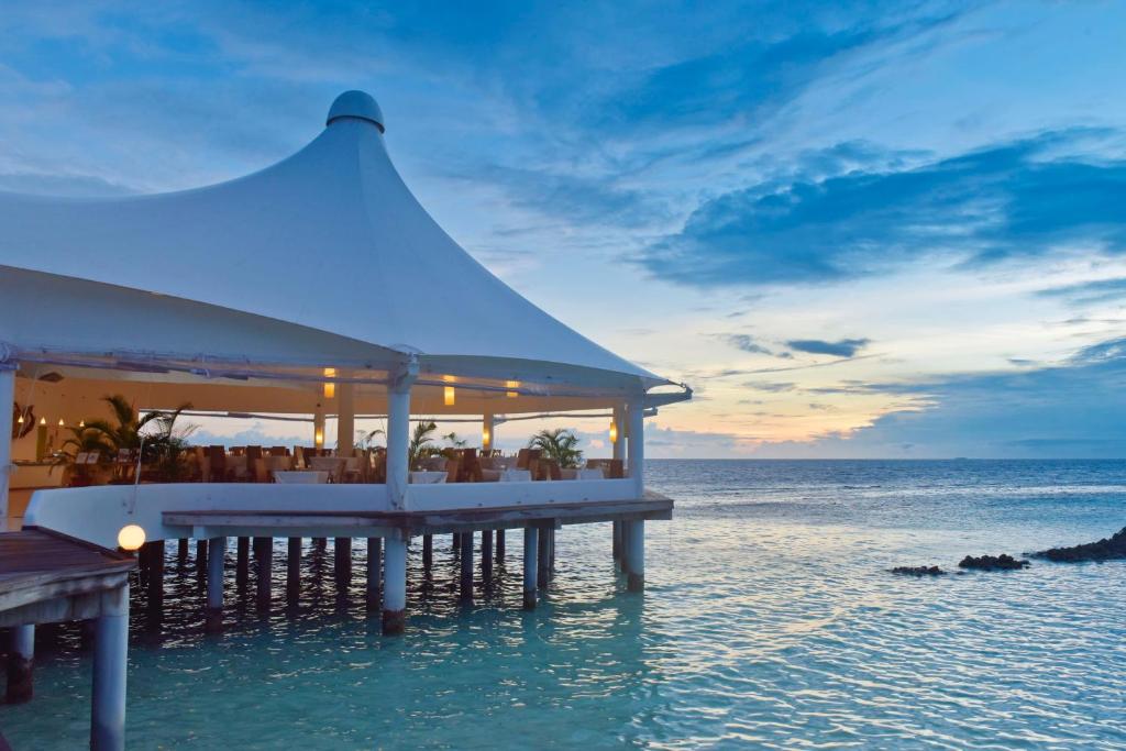 Resort Safari Island, Mushimasgali, Maldives - Booking.com