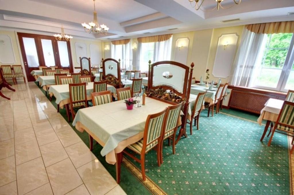 Posezení v ubytování Hotel Cateski Dvorec