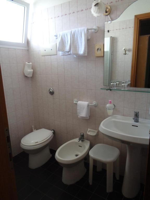 Kúpeľňa v ubytovaní Hotel Continental