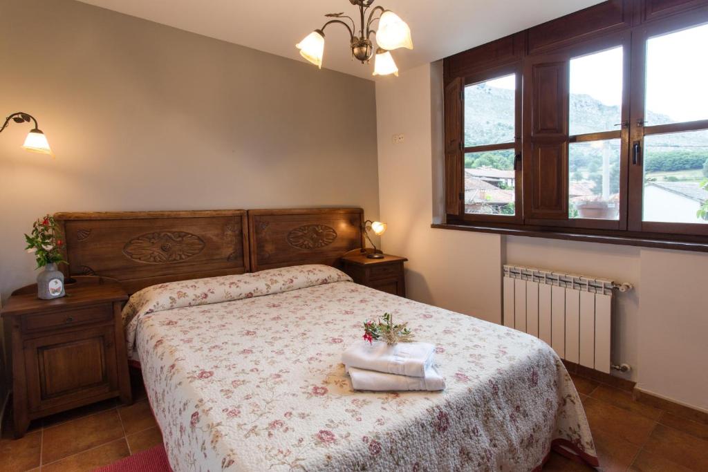 Apartamentos Rurales El Collaín de Campiellos - Apartamento De Tres Habitaciones