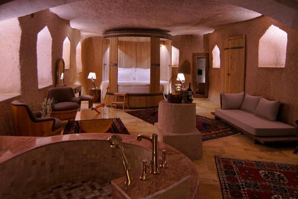 Posezení v ubytování Eyes Of Cappadocia Cave Hotel