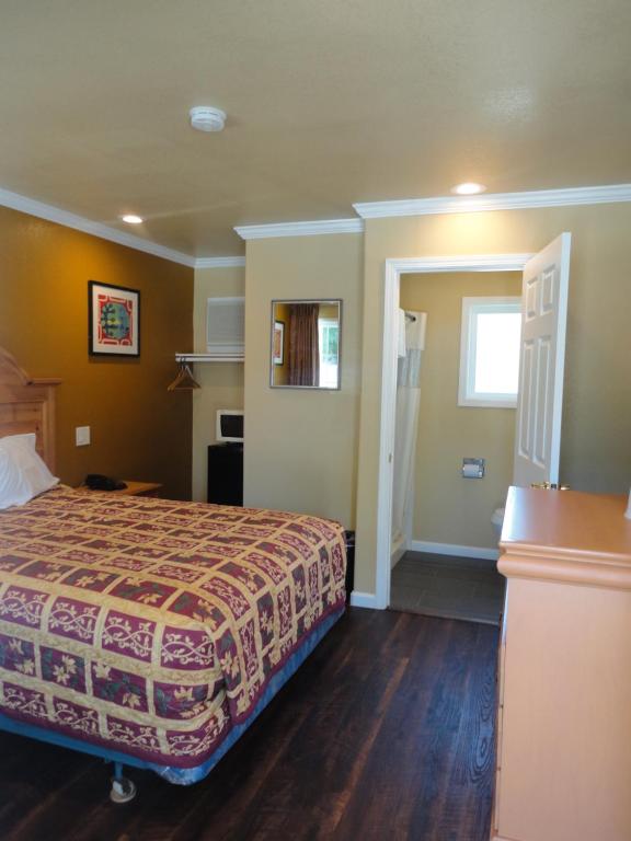 Colusa Motel - Queen Room - Nichtraucher