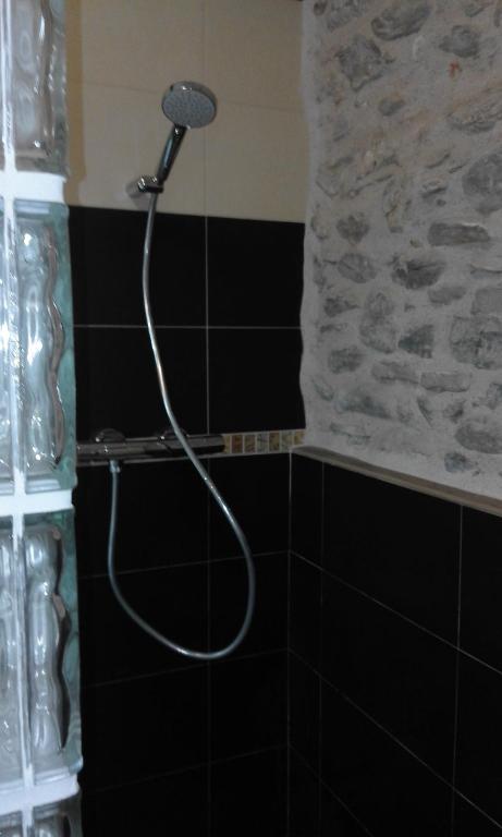 Koupelna v ubytování Allotjament Taga