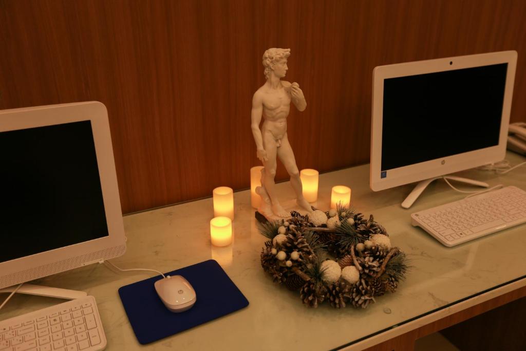 The Whisper Hotel - Resim 29