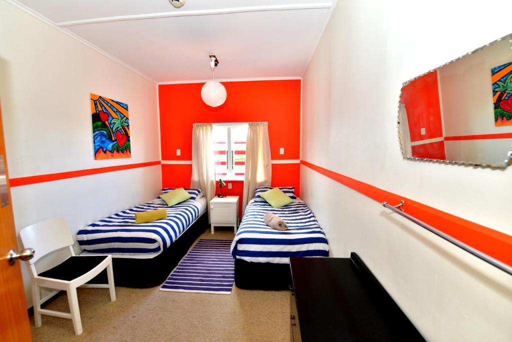 Ducks & Drakes Boutique Motel & Backpackers - Resim 1