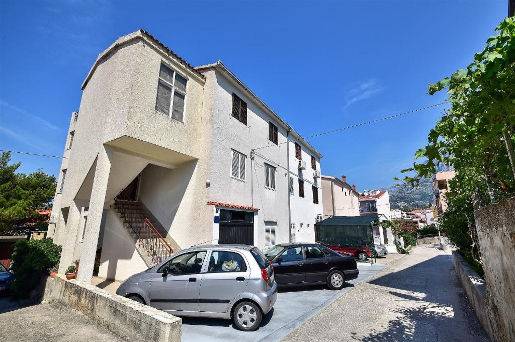 Budova, v ktorej sa apartmán nachádza