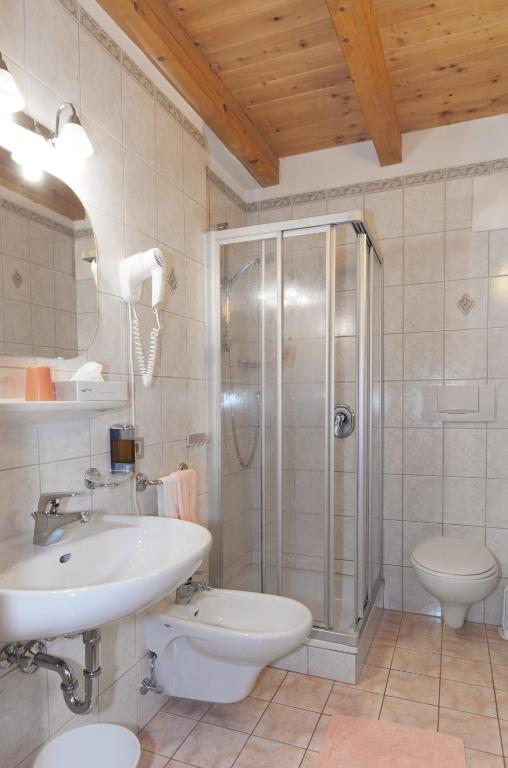 Koupelna v ubytování Residence Töglhof