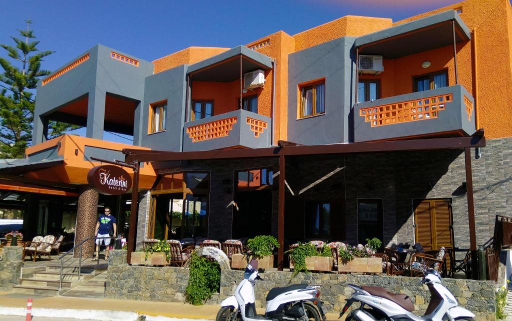 Budynek, w którym mieści się aparthotel