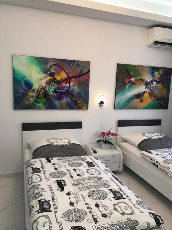 Laura City Egnatia - 4