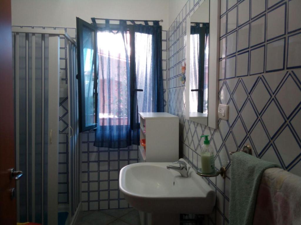 Sa Domu Sarda casa vacanza - Apartment With Terrace