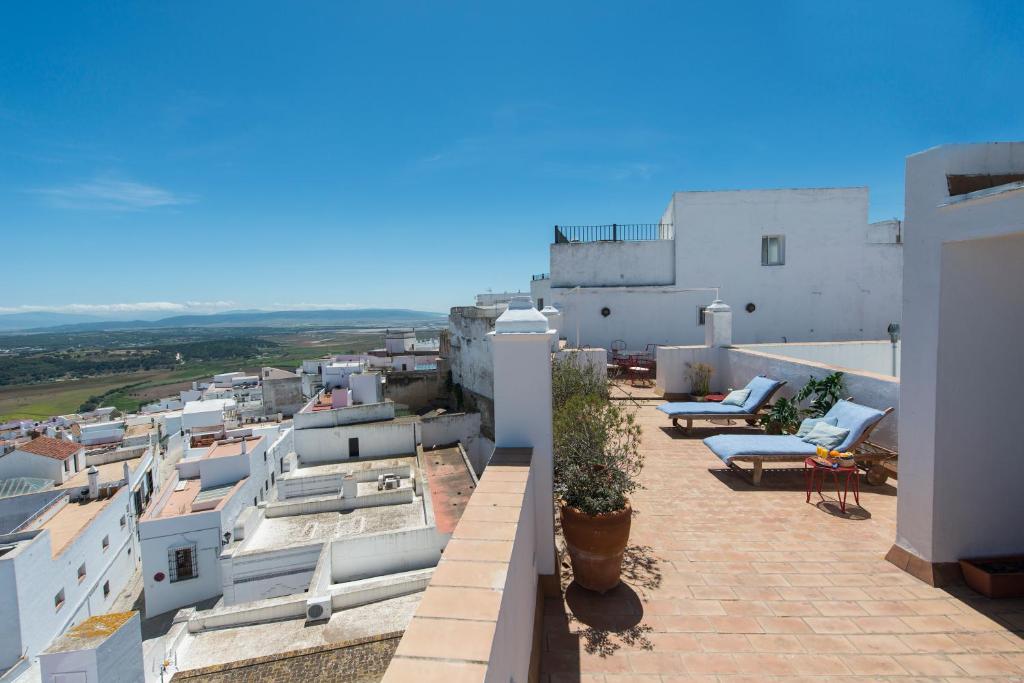 Balkón nebo terasa v ubytování La Botica de Vejer