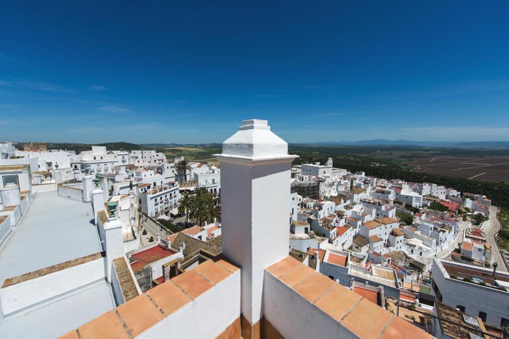 Nespecifikovaný výhled na destinaci Vejer de la Frontera nebo výhled na město při pohledu z penzionu