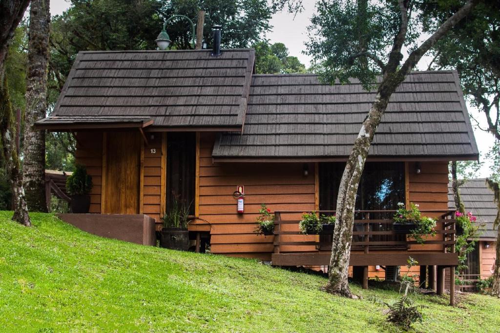 Pousada Chales da Montanha  Pousada Chales da Montanha