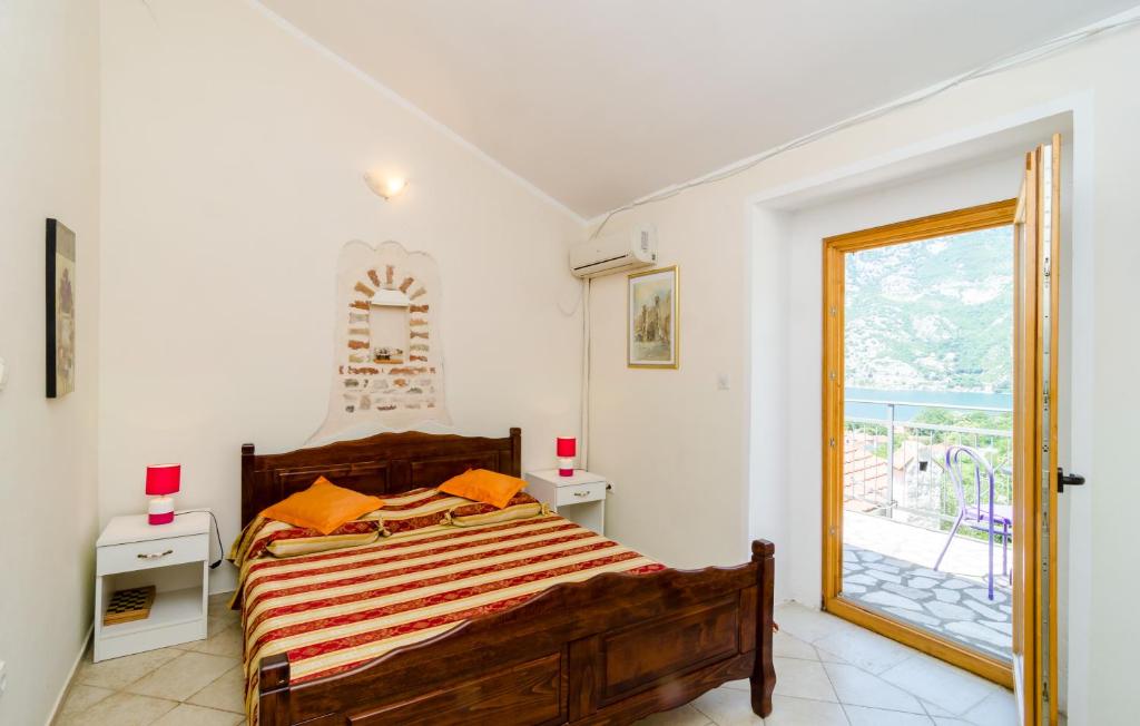 Postel nebo postele na pokoji v ubytování Apartments in Rustic House