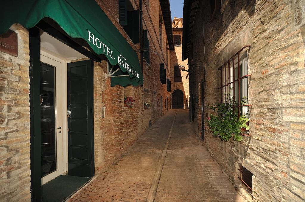Fotografie z fotogalerie ubytování Albergo Hotel Raffaello v destinaci Urbino