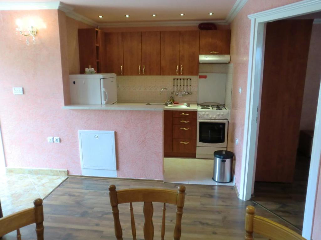 Apartments Markas
