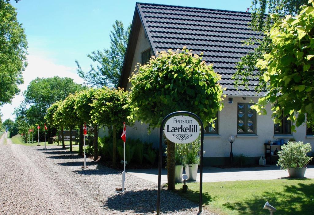 Zahrada ubytování Pension Lærkelill