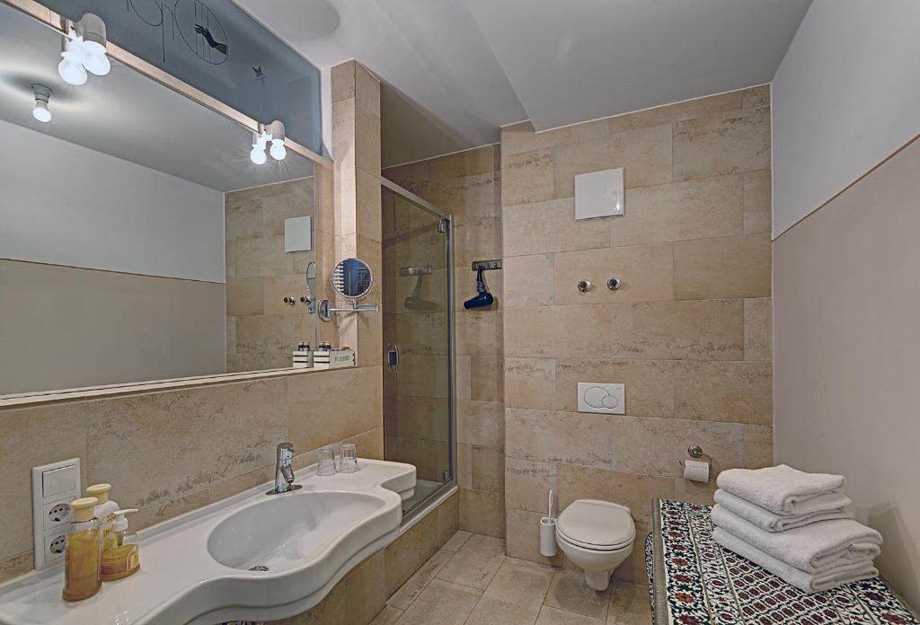 Koupelna v ubytování Hotel Orphée - Großes Haus