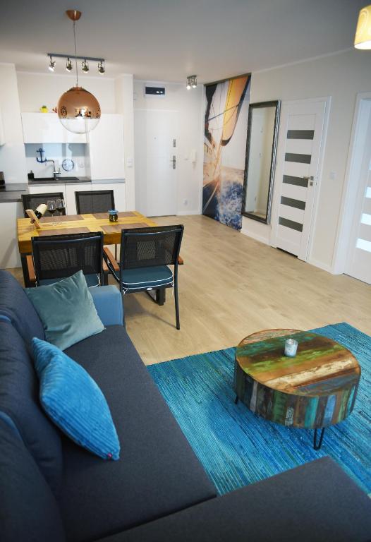 Kuchyňa alebo kuchynka v ubytovaní Apartament Szmaragdowy