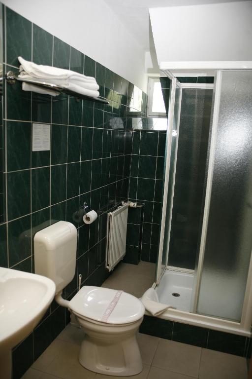 Kúpeľňa v ubytovaní Hotel Bara Budapest