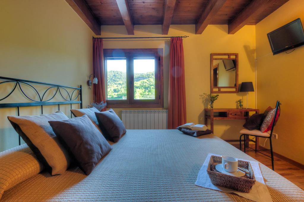 Postel nebo postele na pokoji v ubytování Apartaments El Tossalet