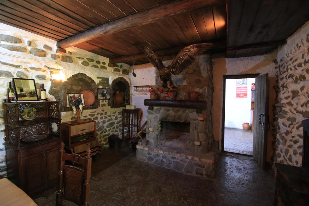 Fotografie z fotogalerie ubytování Chateau Bruale v destinaci Tkhilistskaro