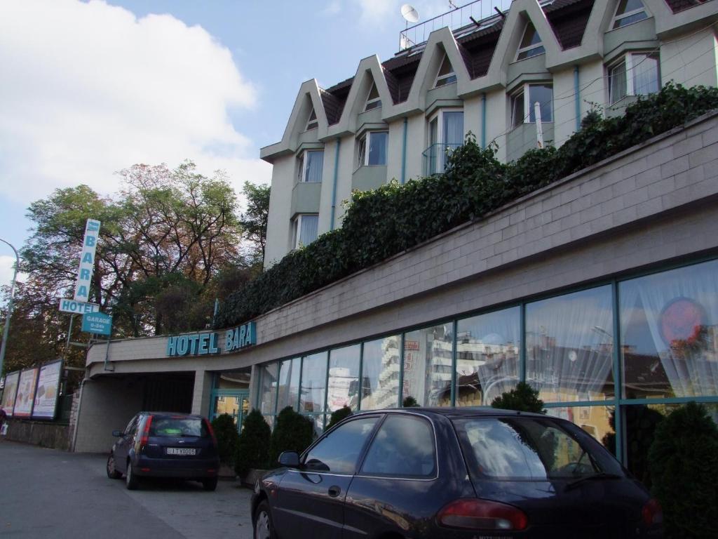 Budova, v ktorej sa hotel nachádza