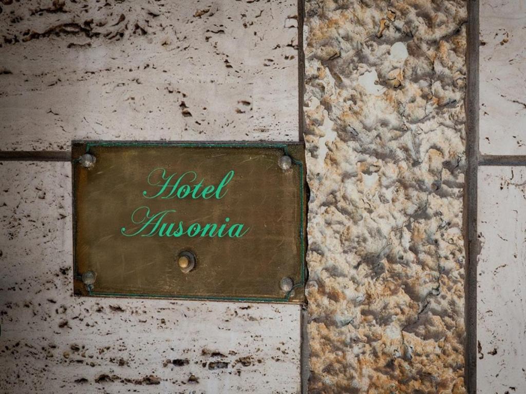 Hotel Ausonia B&B RiMiNi