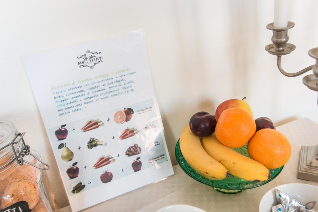 Jedlo v ubytovaní bed & breakfast alebo blízkom okolí
