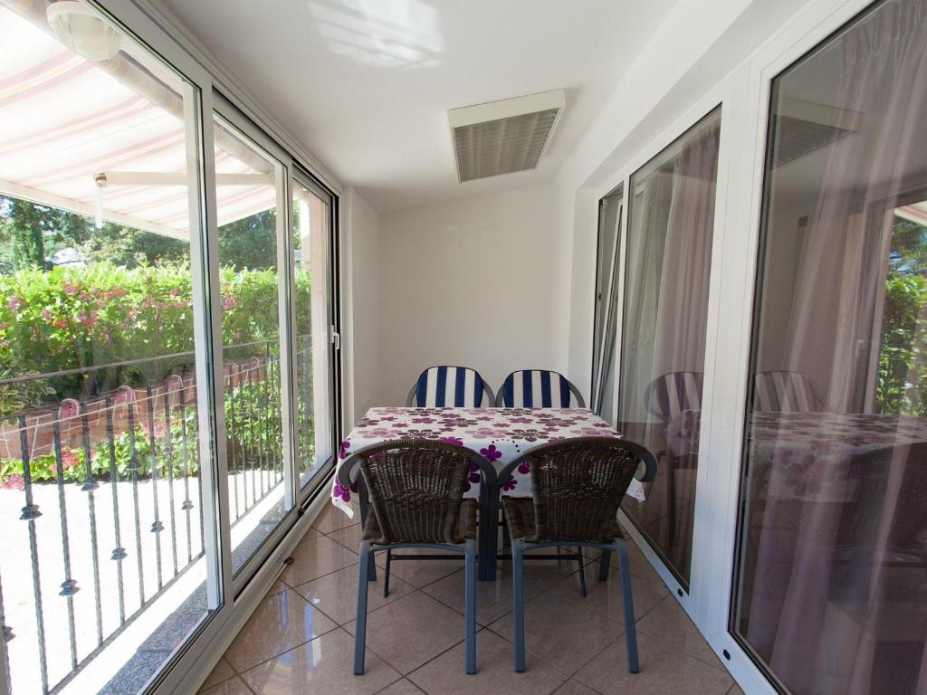 Fotografie z fotogalerie ubytování Attractive Apartment in Malinska near the Sea v destinaci Malinska