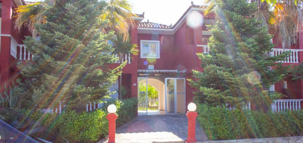 Κήπος έξω από το No Name Apartments