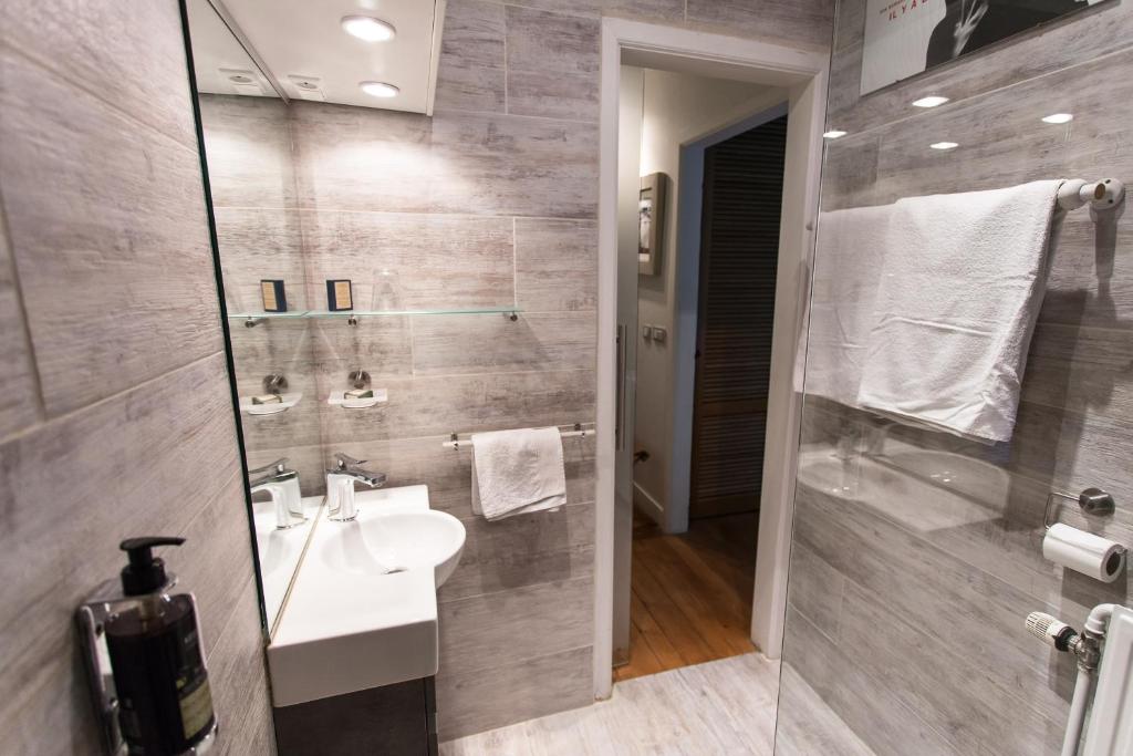 Koupelna v ubytování B&B Le Bois Dormant