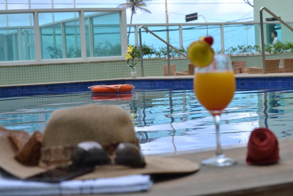 A piscina localizada em Real Classic Bahia Hotel ou nos arredores