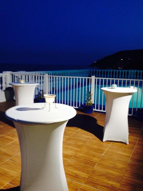 Balkón nebo terasa v ubytování Hotel Ariana